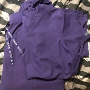 Med coture scrub set